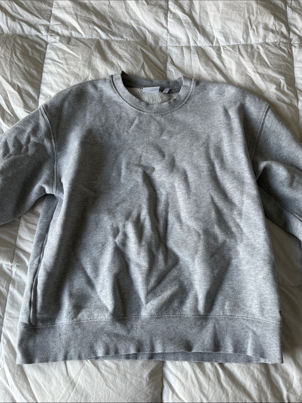 Aritzia Classic Gray Crewneck Sweatshirt